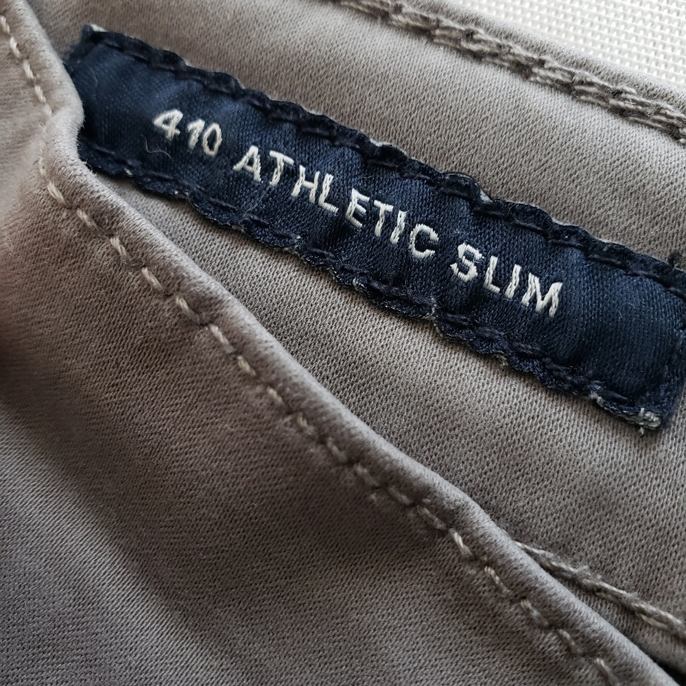Lucky Brand Athletic Slim 410 Coolmax Stretch Chino Pant